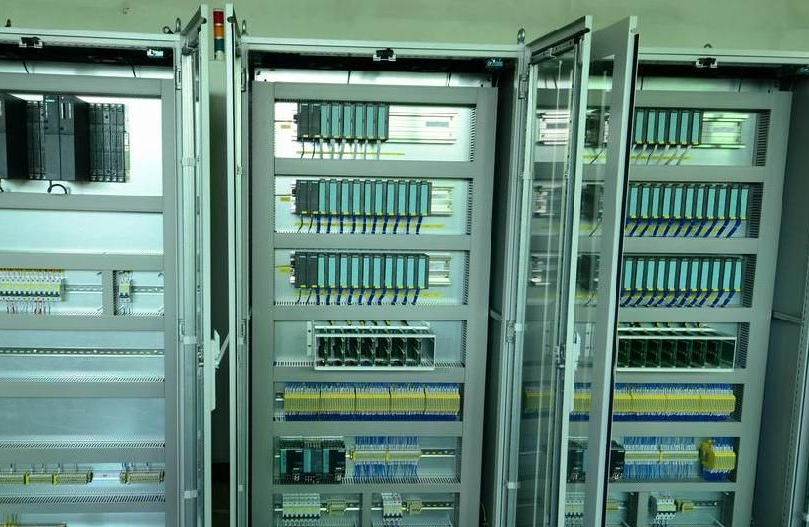 Strategic Task Scheduling for Robust Rockwell PLC Systems