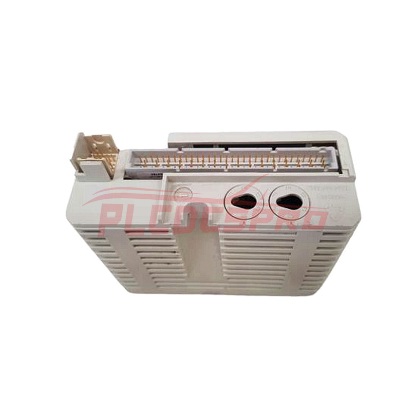 DO818 Digitalausgang 24V 32 Kanäle ABB 3BSE069053R1